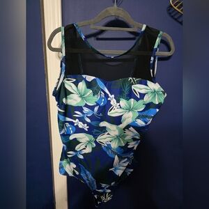 Swimsuits for women one piece  Size XL Blue With Green  Floral Comfy  Summer